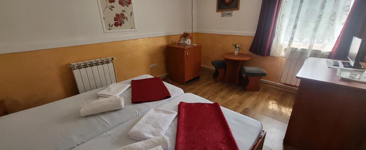 Pensiune Restaurant Arconi Năvodari Екстериор снимка