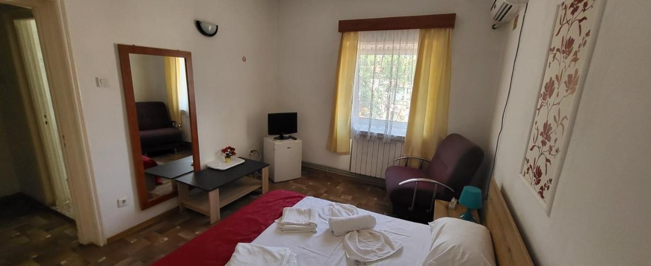 Pensiune Restaurant Arconi Năvodari Екстериор снимка