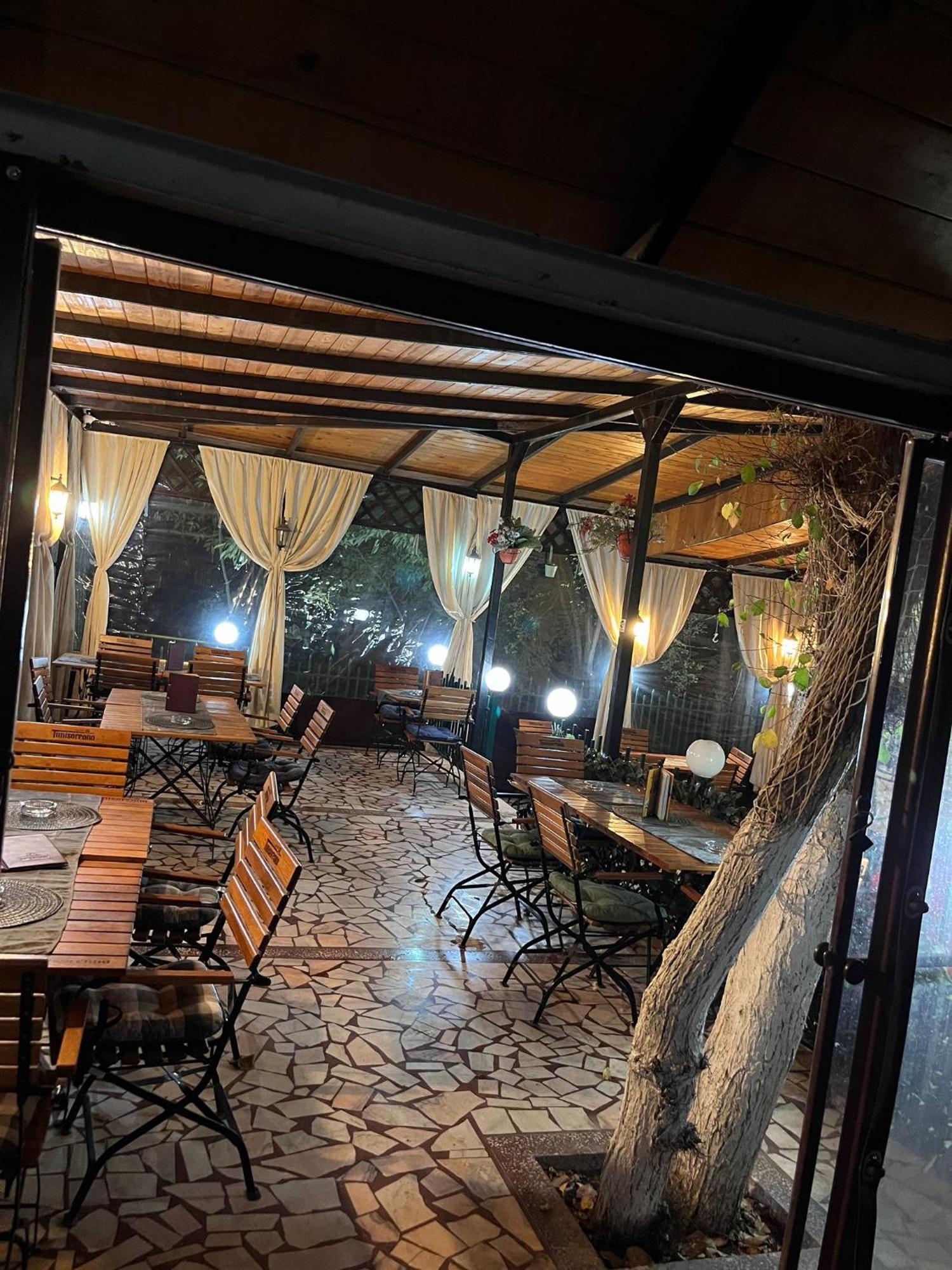 Pensiune Restaurant Arconi Năvodari Екстериор снимка